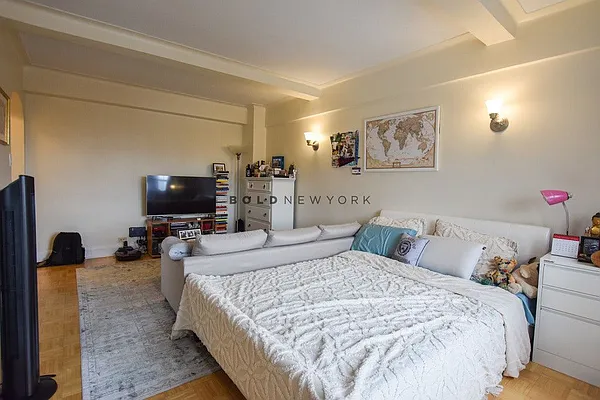 Rented by Bold New York | media 2