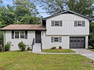 3520 Leisure Ln, College Park, GA 30349