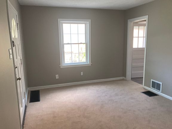 5th image of 4216 Fulton Ave