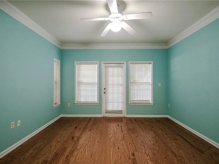 4007 Westchester Rdg NE — Photo 28
