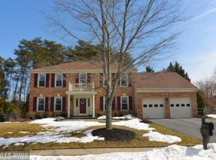 6489 Gristmill Square Ln, Centreville, VA 20120