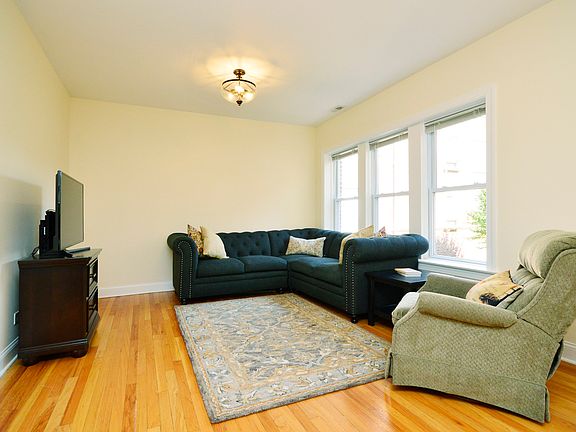 5th image of 1226 Elmwood Ave #1