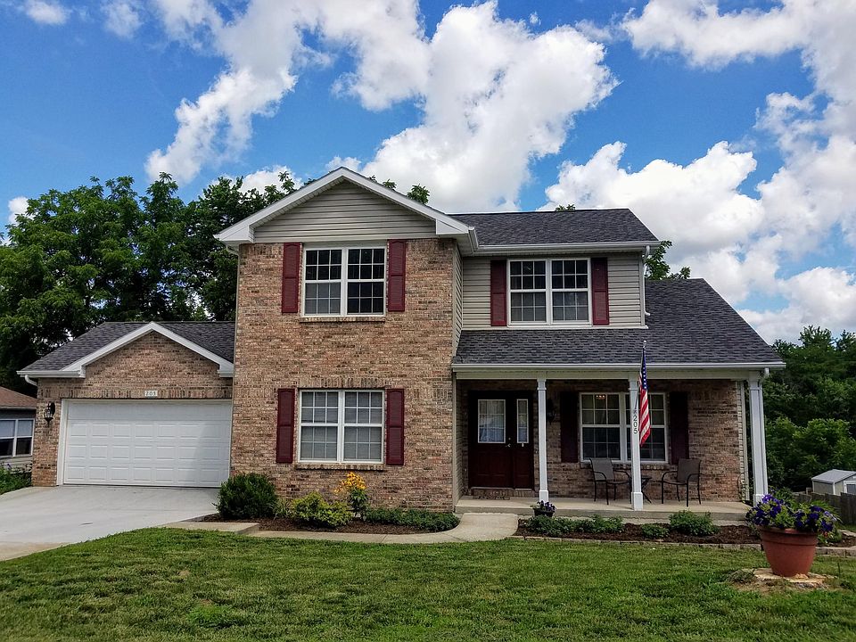 2nd image of 205 Caribou Dr
