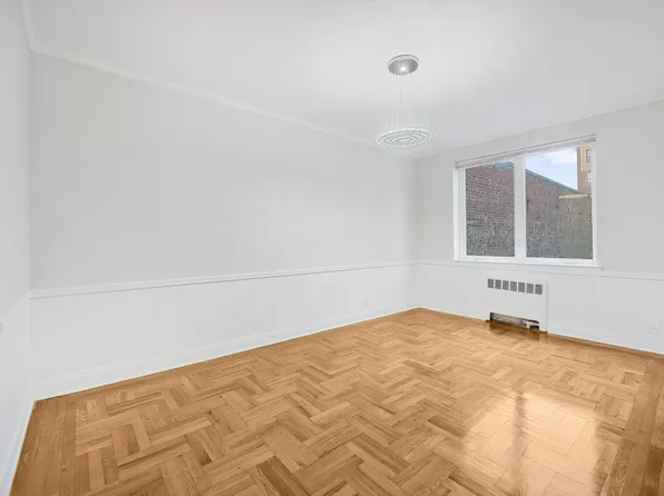 3099 Brighton 1st Place image 20 of 21