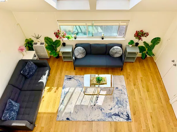 1450 4th St APT 5, Berkeley, CA 94710