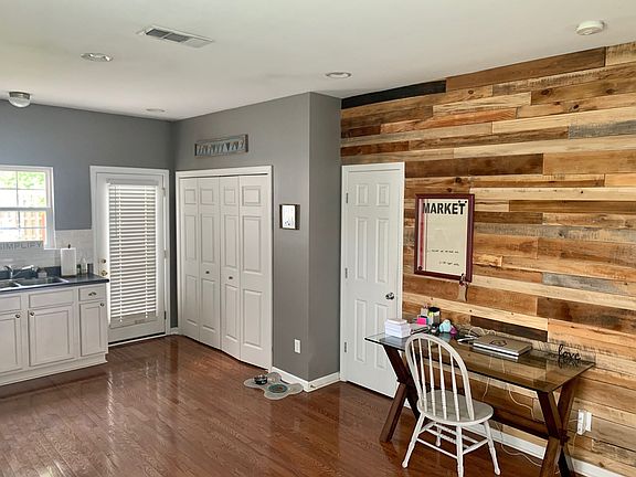 5th image of 1101 Downs Blvd APT 148