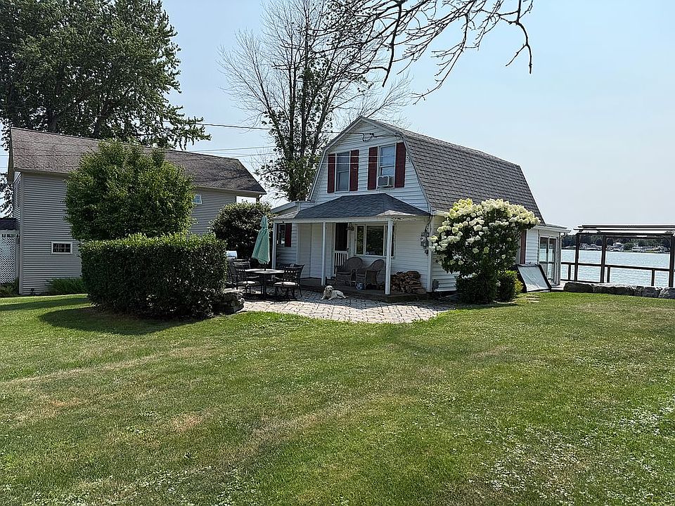 1st image of 8393 Thrush Rd