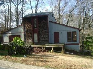 1254 Woodleigh Rd SW, Marietta, GA 30008