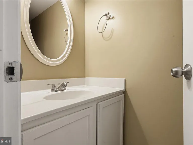6168 Forest Creek Ct — Photo 11