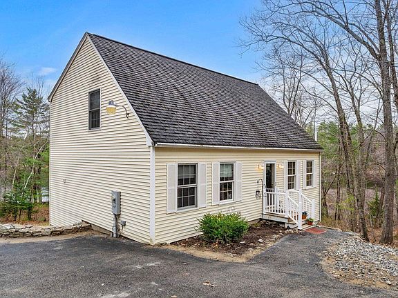 2nd image of 516 Berry River Road