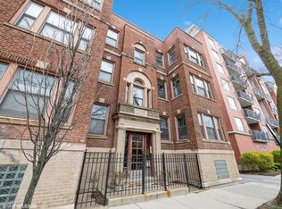 1144 W Montrose Ave #3, Chicago, IL 60613