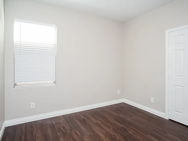 6319 Barrington Bridge Ave — Photo 14