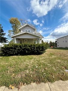 1609 9th St, Charleston, IL, 61920