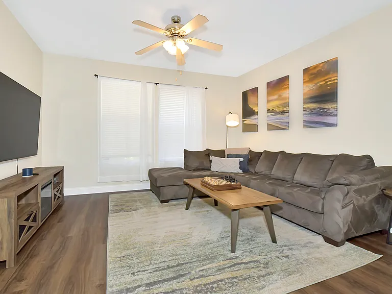 7843 Sandy Springs Point — Photo 6