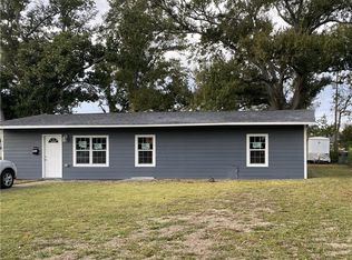 3540 Columbus Cir, Lake Charles, LA 70607