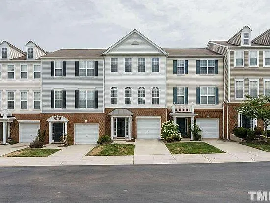 209 Ruby Walk Dr — Photo 17