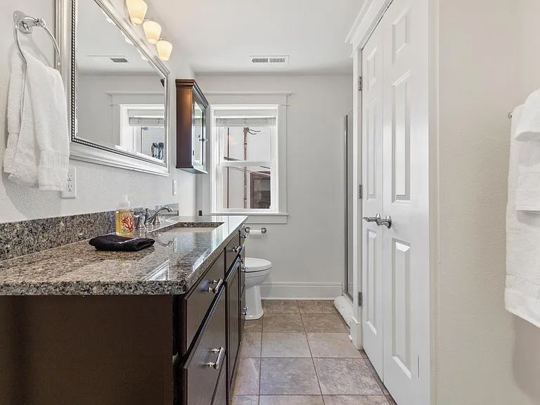 519 Hickory St #3 — Photo 11