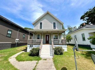 1410 8th St APT 1, Muskegon, MI 49441