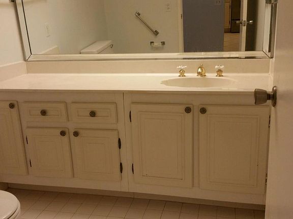 5th image of 2605 Nassau Bnd APT B2