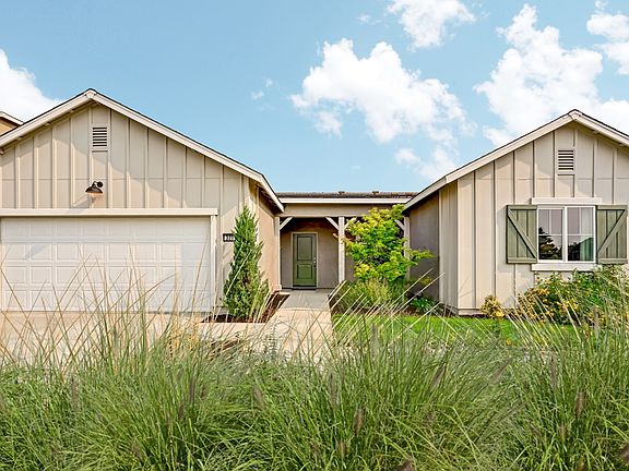 Sage Farmhouse B