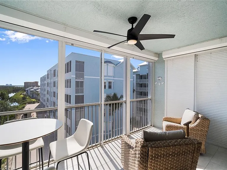 22748 Island Pines Way #403 — Photo 33
