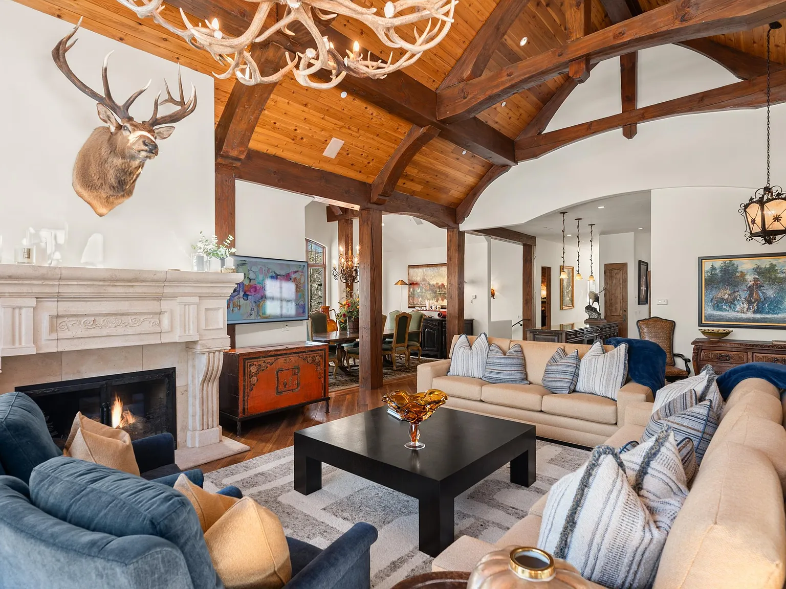 5 bed, 6416 sqft, $85,000 — Photo 3