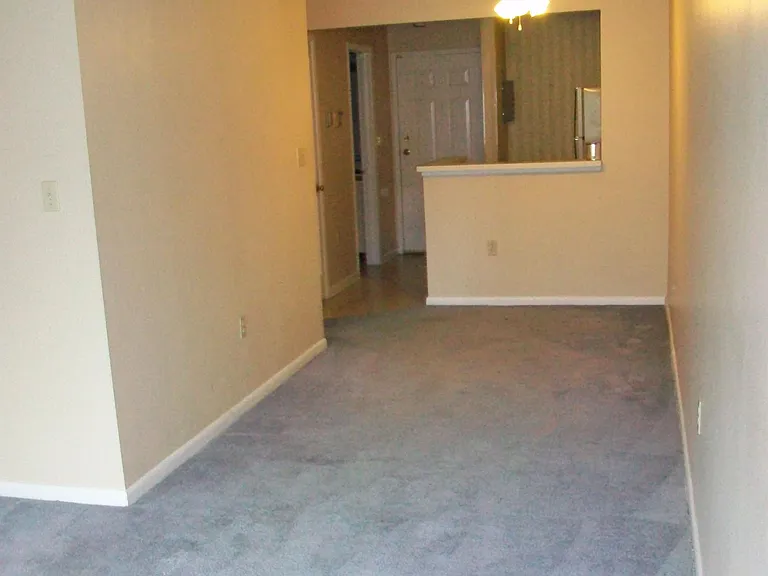 1600 Park Cir #416 — Photo 16