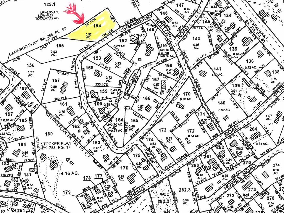 2nd image of 215 Cranberry Hollow Rd
