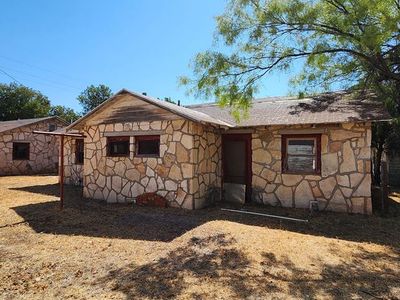 201-205 E 7th St, Robert Lee, TX, 76945