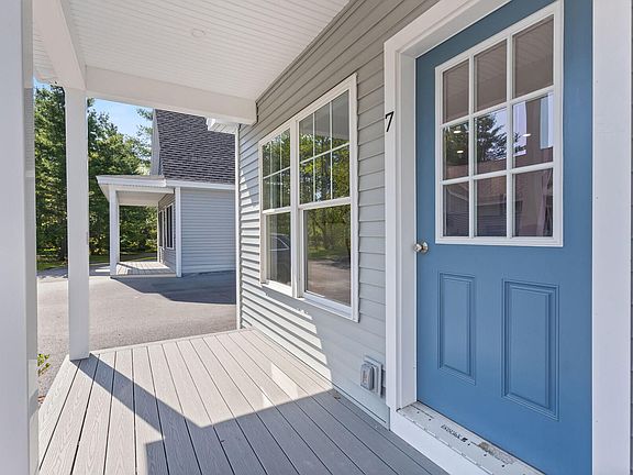 5th image of 7 Apex Drive #2