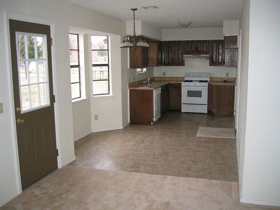2nd image of 4700 S Date Ave