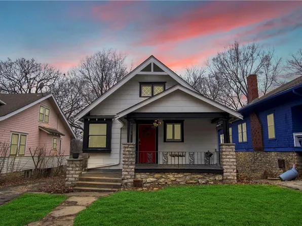 4236 Charlotte St, Kansas City, MO 64110