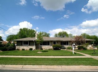 217 4th St NE, Osseo, MN 55369