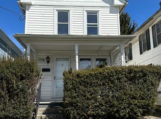 712 W King St, Martinsburg, WV