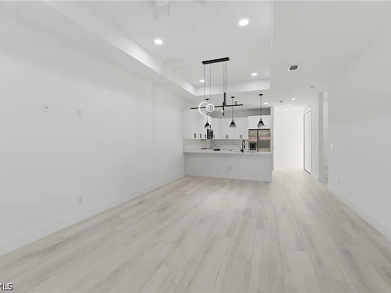 3629 SW Santa Barbara Pl — Photo 21