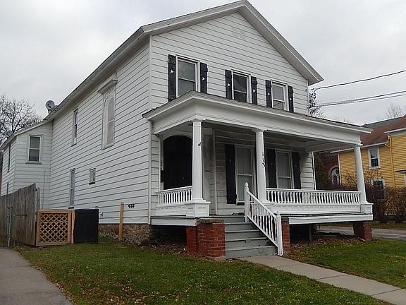 2nd image of 113 W Main St APT 1-2