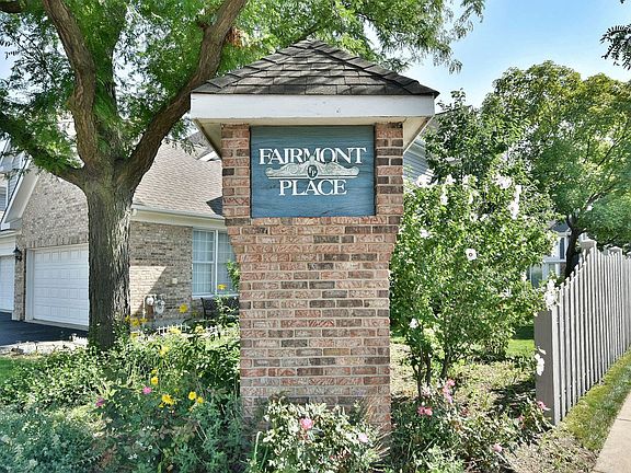 2nd image of 802 Fairmont Ct