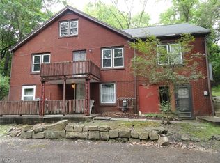 1921 Eldersville Rd, Follansbee, WV 26037