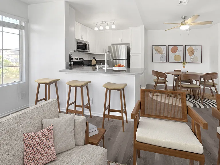 River Front Condominiums — Photo 38