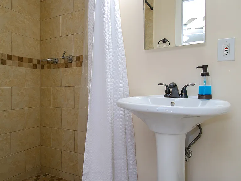 10926 N 29th Streethillsborough Country — Photo 32