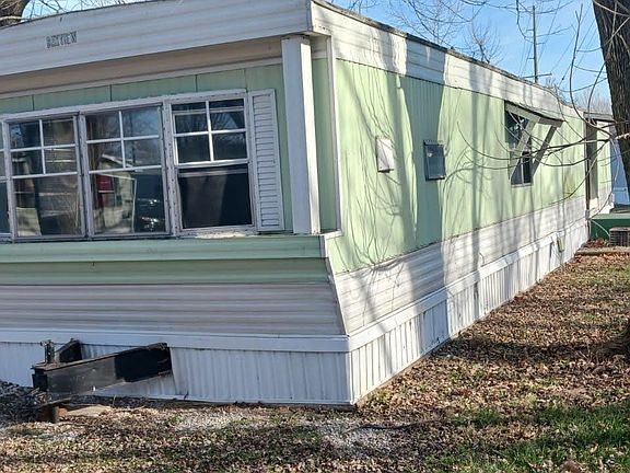 2nd image of 200 N Pine St Trailer 43