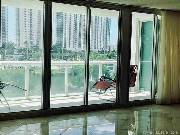 3rd image of 16400 Collins Ave APT 442