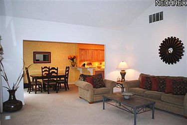 5th image of 3290 Orchard Way #3290