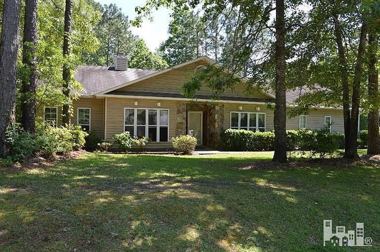 1st image of 511 Squire Court SE