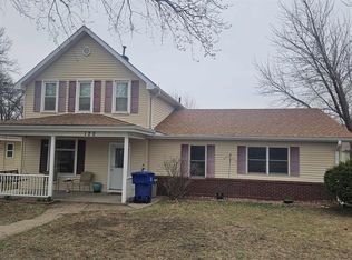 120 E 13th St, Wahoo, NE 68066