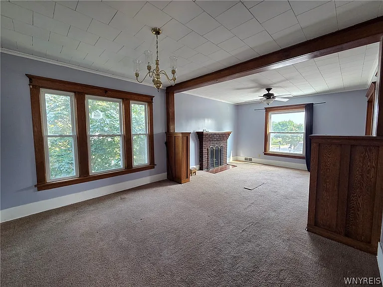 94 Parkwood Ave #2 — Photo 5