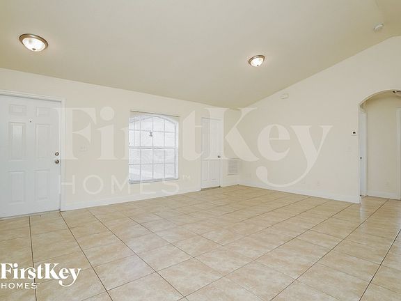 3rd image of 3821 21st St W