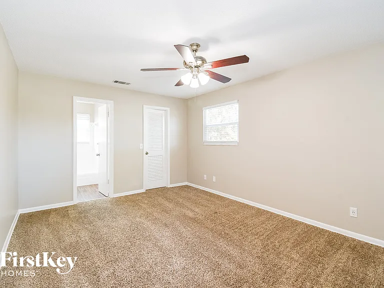 8801 Coventry Ct — Photo 9