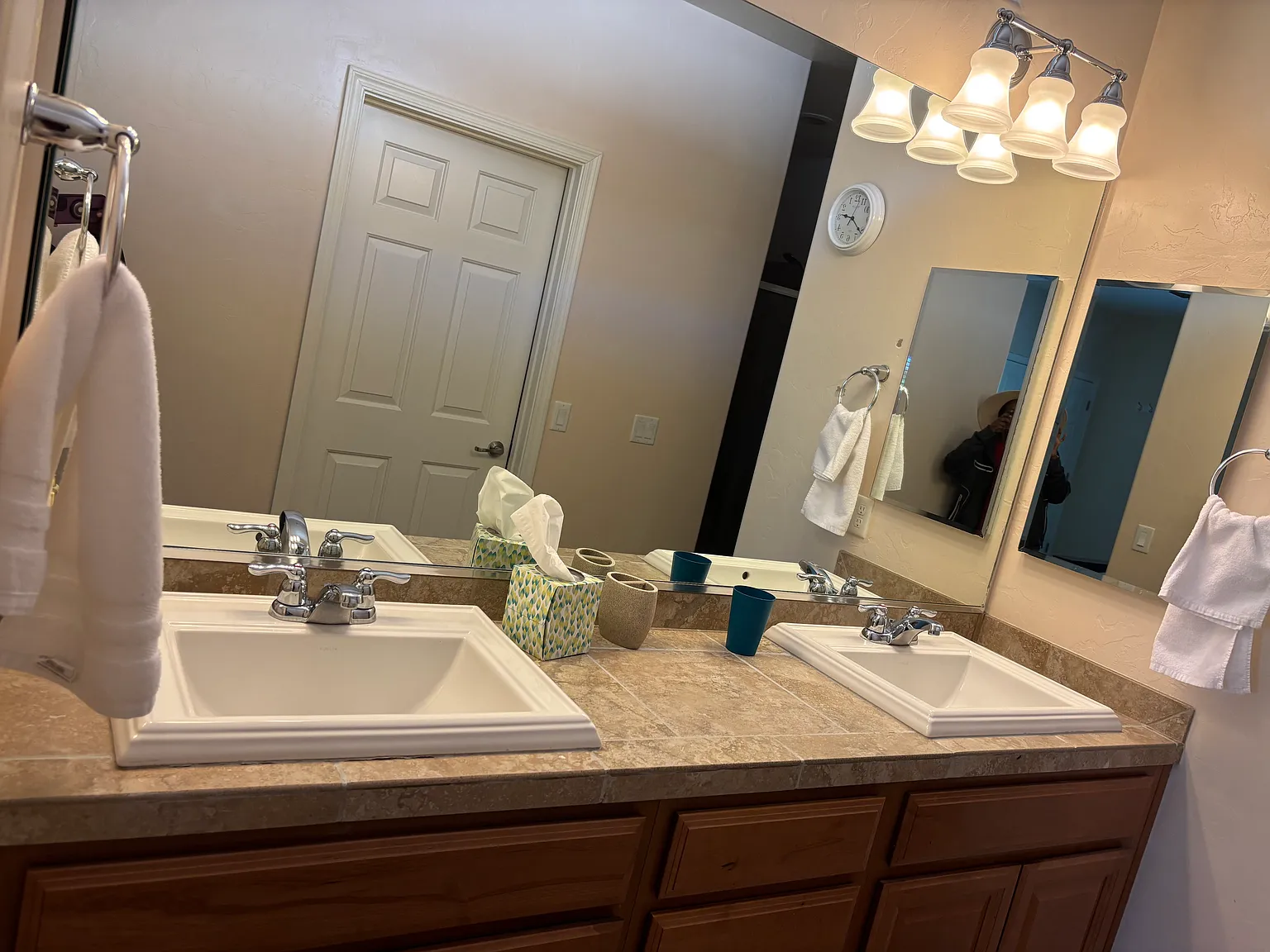 4 bed, 1800 sqft, $3,000 — Photo 4
