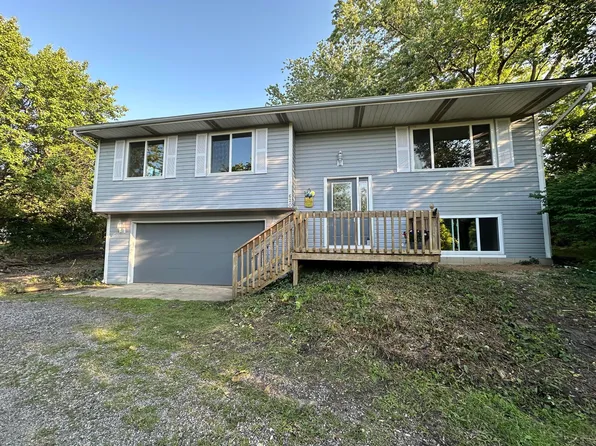 620 Hollywood, Hebron, IN 46341